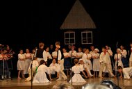 Krajská súťaž detských folklórnych súborov - ZEMIANSKE KOSTOLANY KRAJSKA SUTAZ DFS 2015 (7)